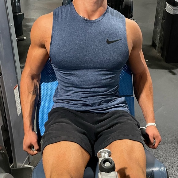 NIKE PRO MEN TEAM UNIFORM TANK TOP SHIRT SLEEVELESS BV5629 DRI FIT SLIM ATHLETE - Picture 11 of 16